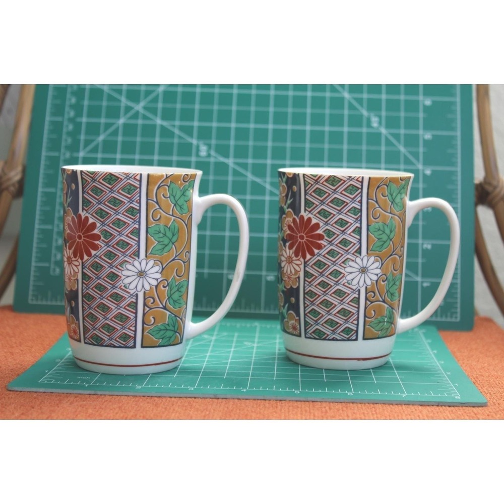 Vintage Made in Japan Porcelain Mug Set 2 Floral Geometric Gold‎ Trim 4.25in